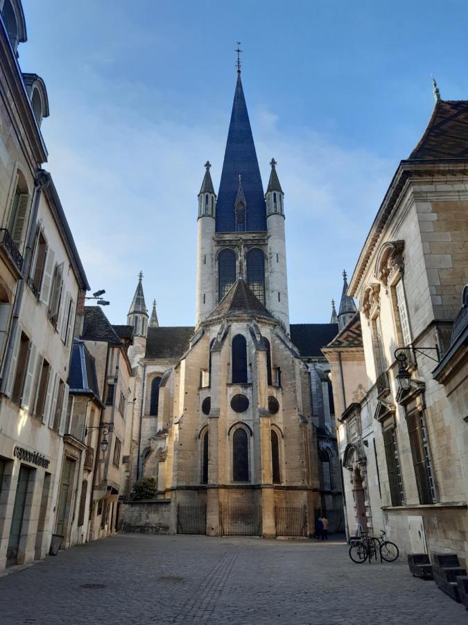 Le Jeannin, Magnifique Duplex 6 Prs - Centre Historique De Dijon Appartement Buitenkant foto